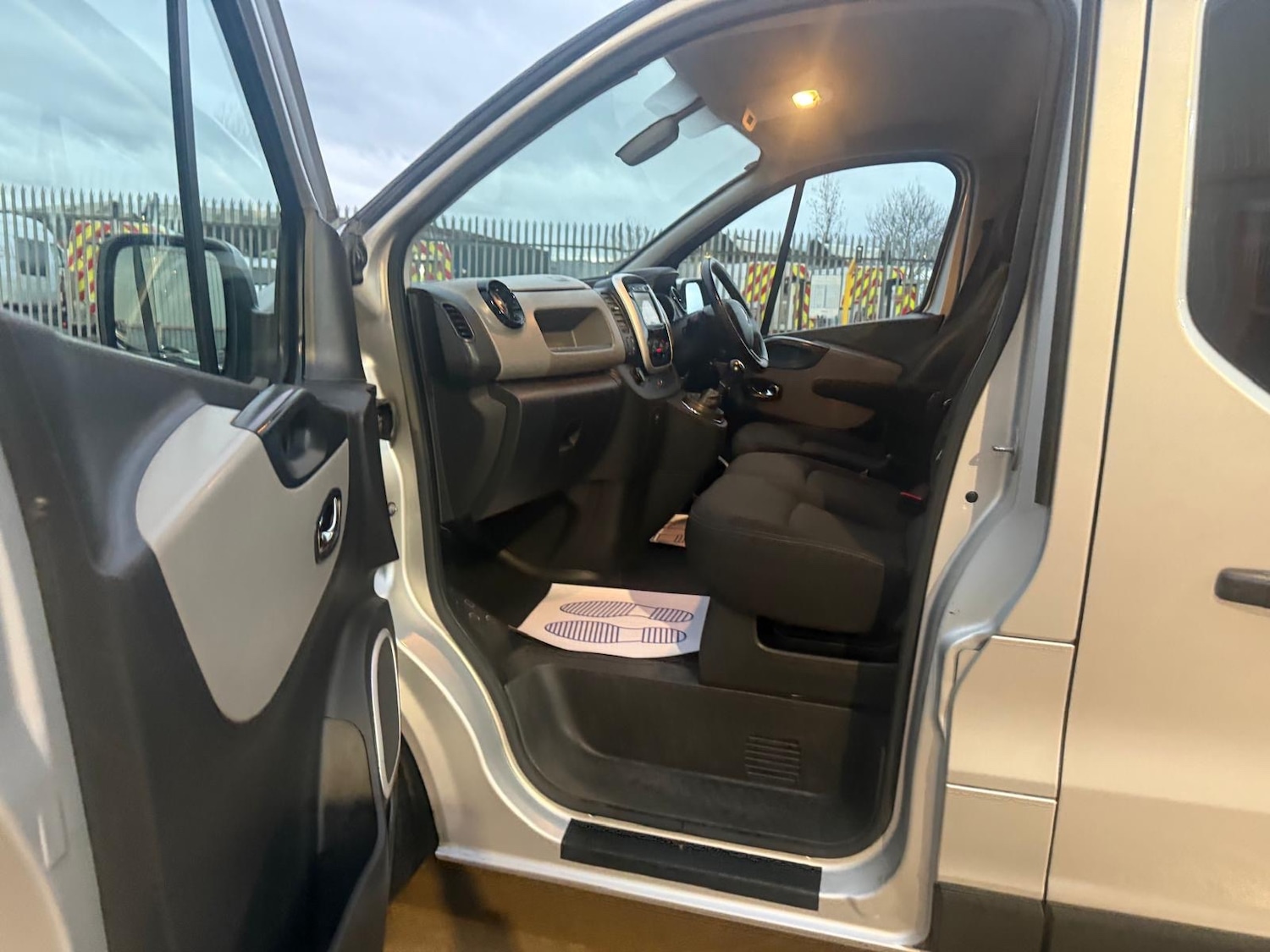 Used Renault Trafic 2018 for sale - 76725546: Photo 21