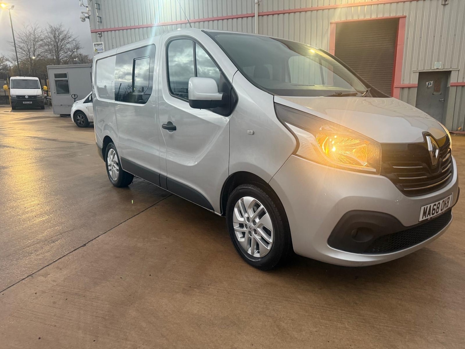 Used Renault Trafic 2018 for sale - 76725546: Photo 4