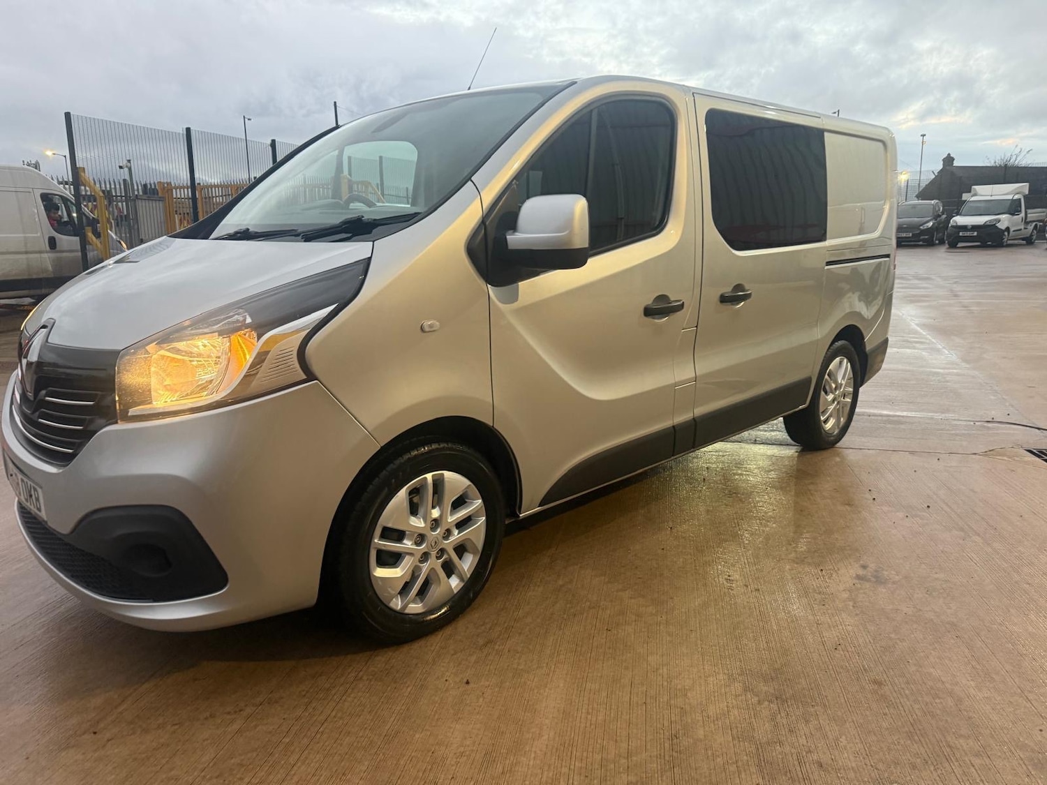 Used Renault Trafic 2018 for sale - 76725546: Photo 7