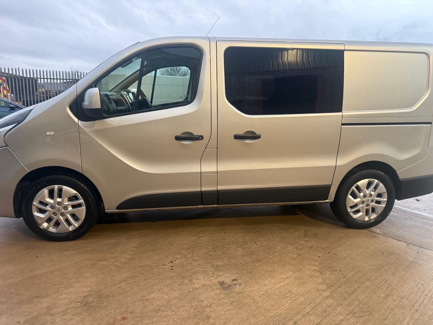 Used Renault Trafic 2018 for sale - 76725546: Photo 8