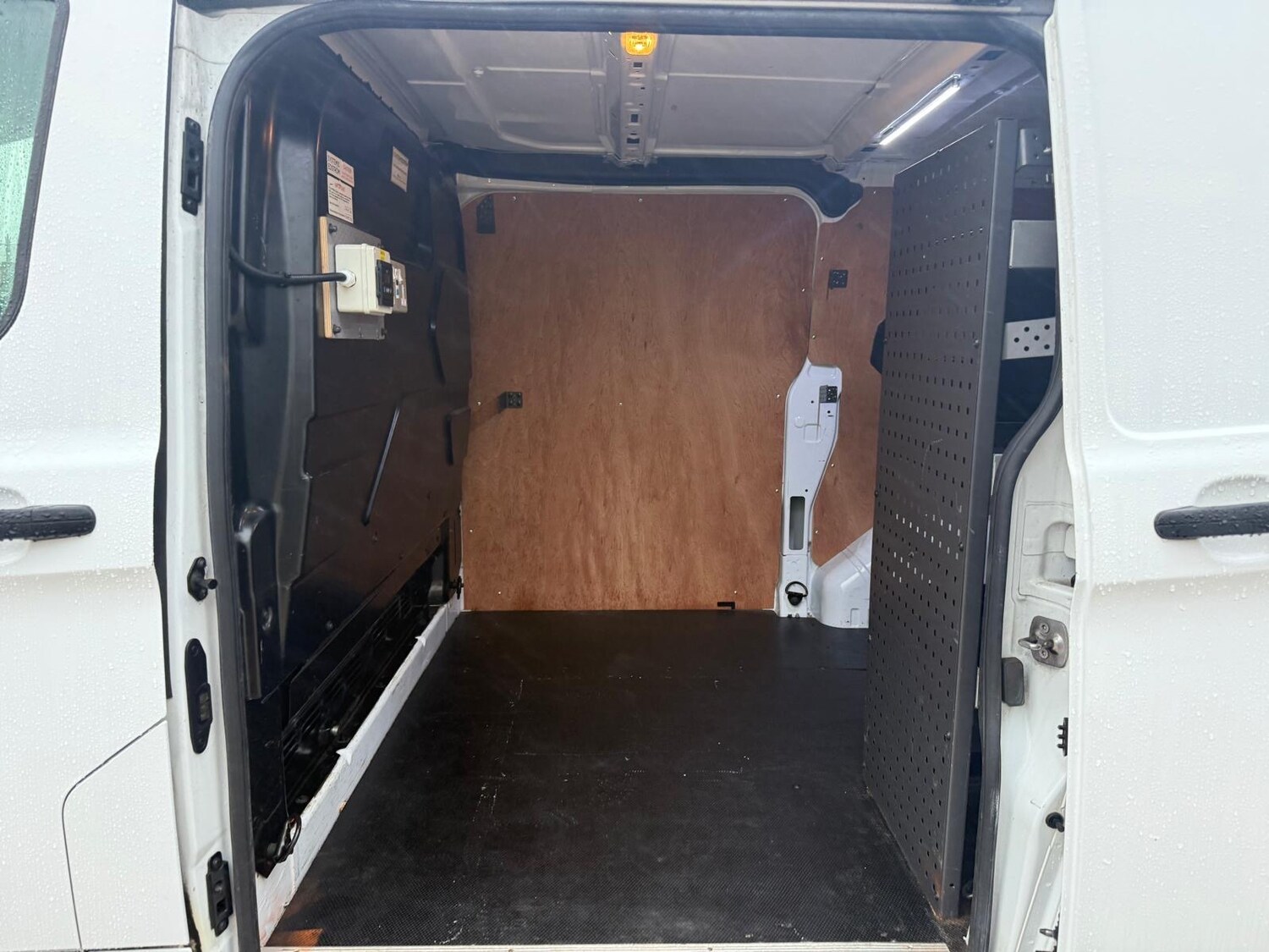 Used Ford Transit Custom 2020 for sale - 76662671: Photo 22