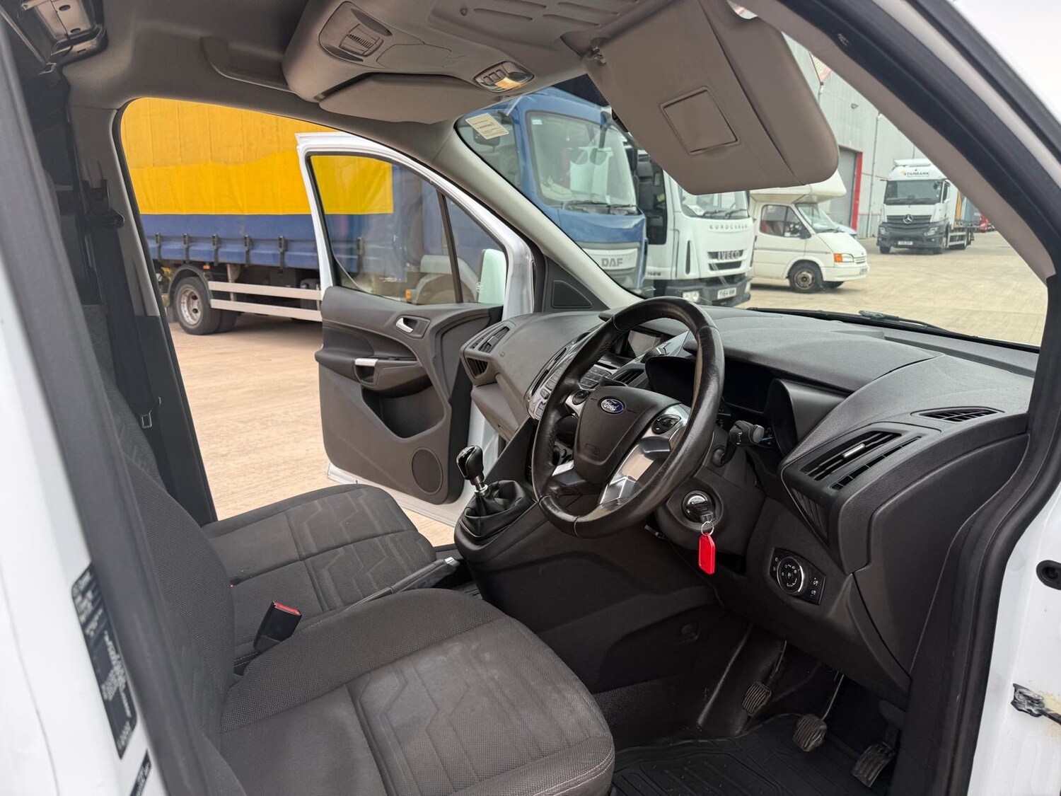 Used Ford Transit Connect 2018 for sale - 76541631: Photo 23