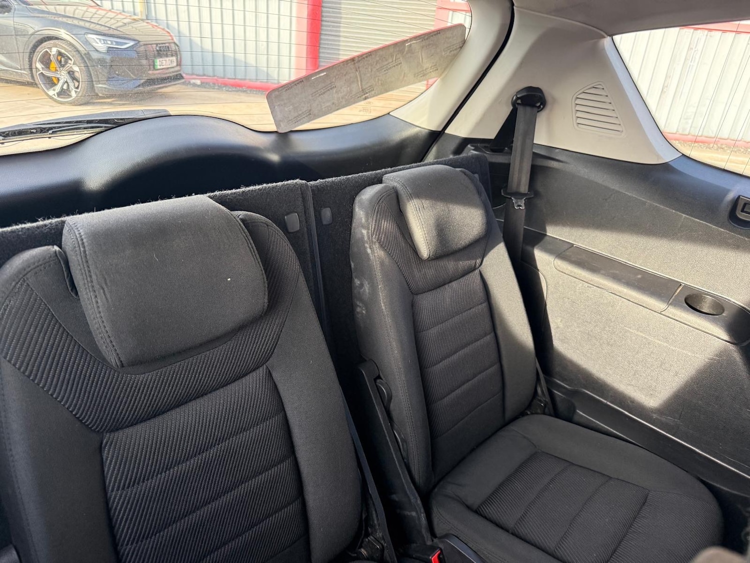 Used Ford S-Max 2015 for sale - 77934586: Photo 18