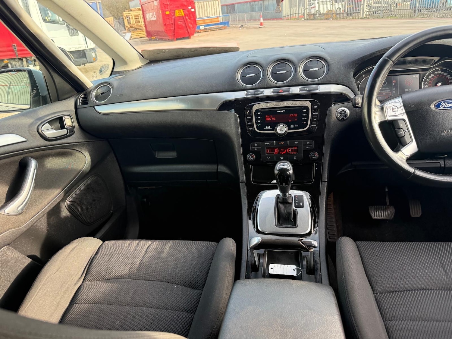 Used Ford S-Max 2015 for sale - 77934586: Photo 19