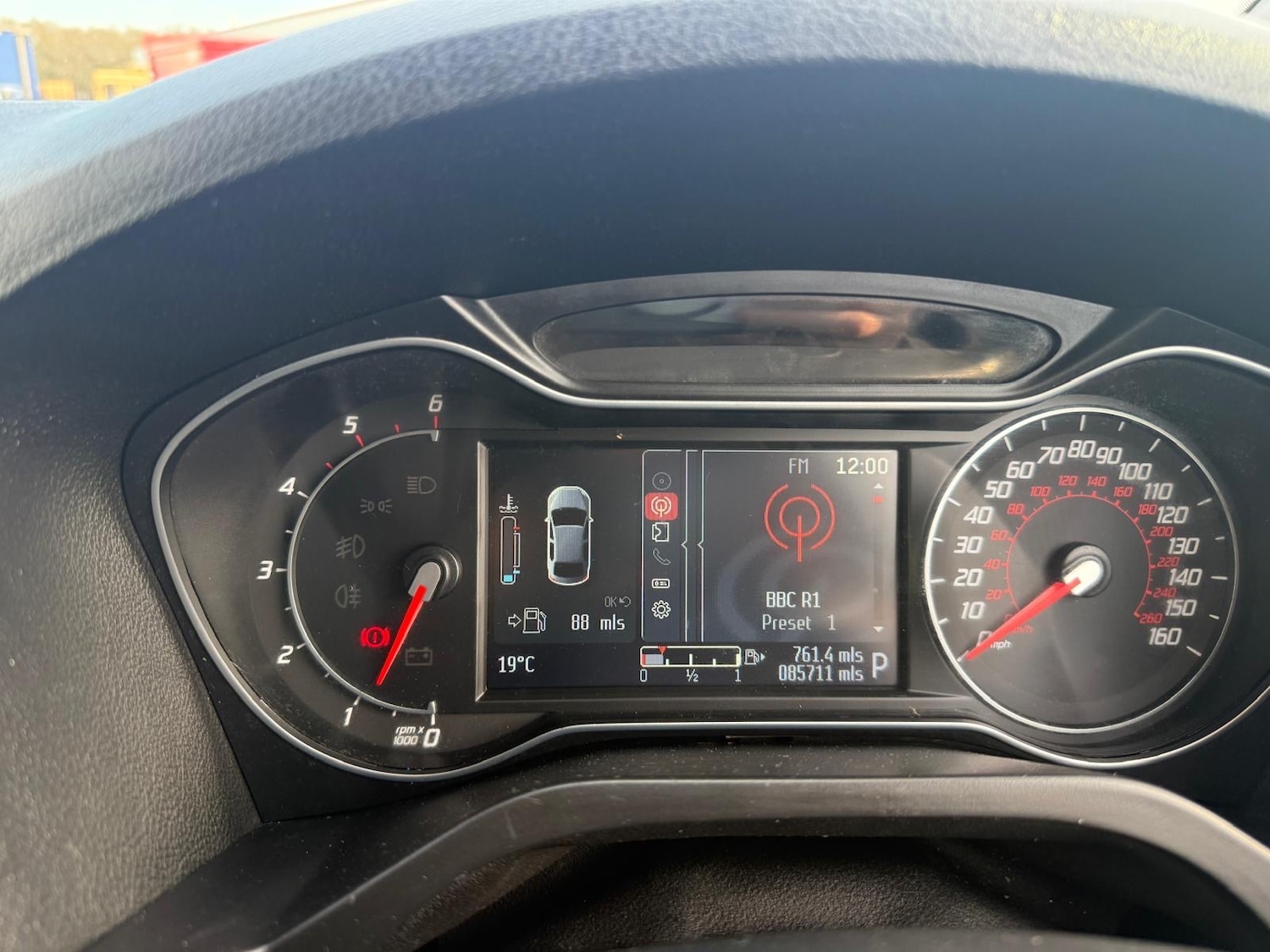 Used Ford S-Max 2015 for sale - 77934586: Photo 21