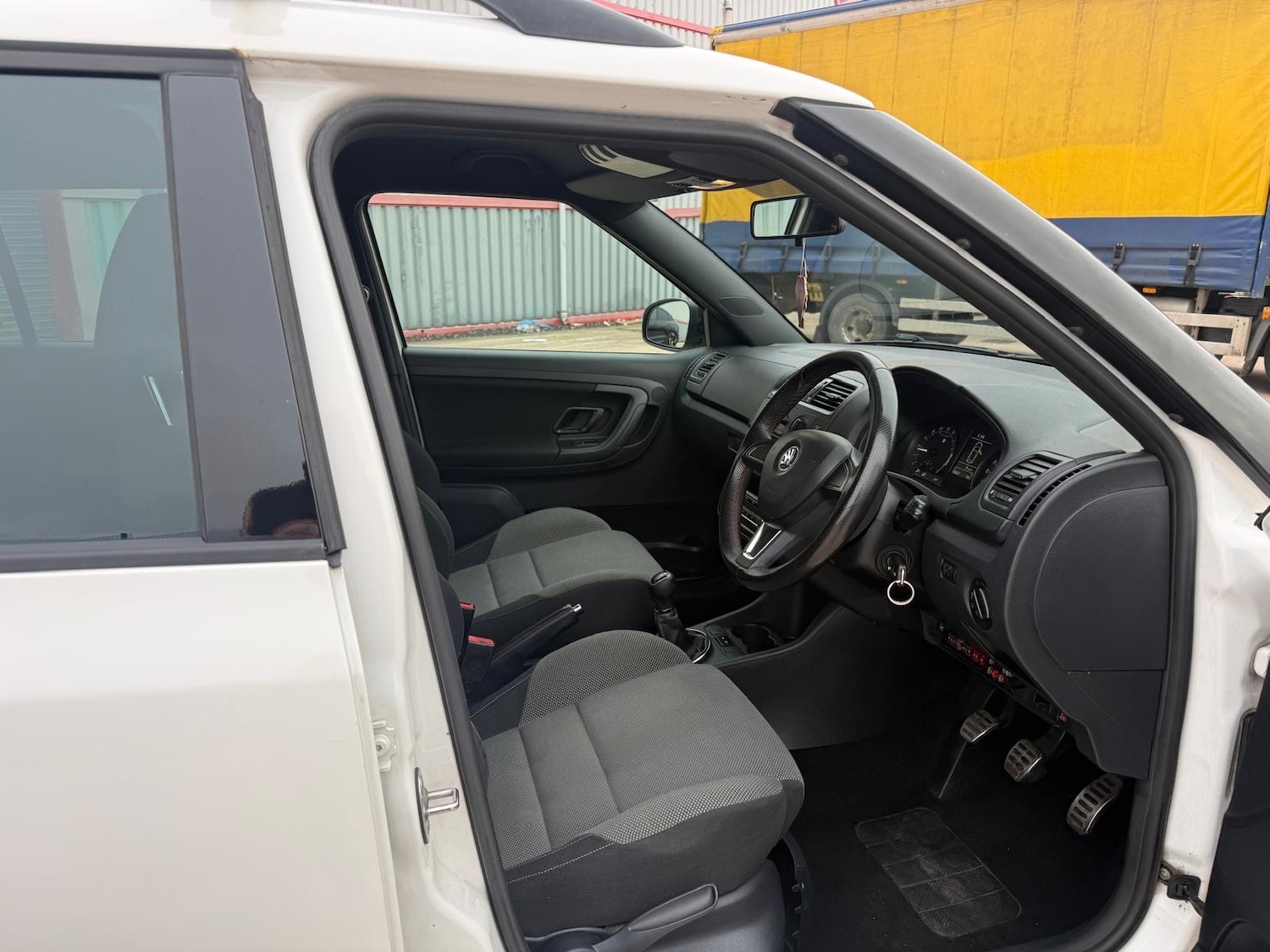 Used Skoda Fabia 2013 for sale - 77325302: Photo 22