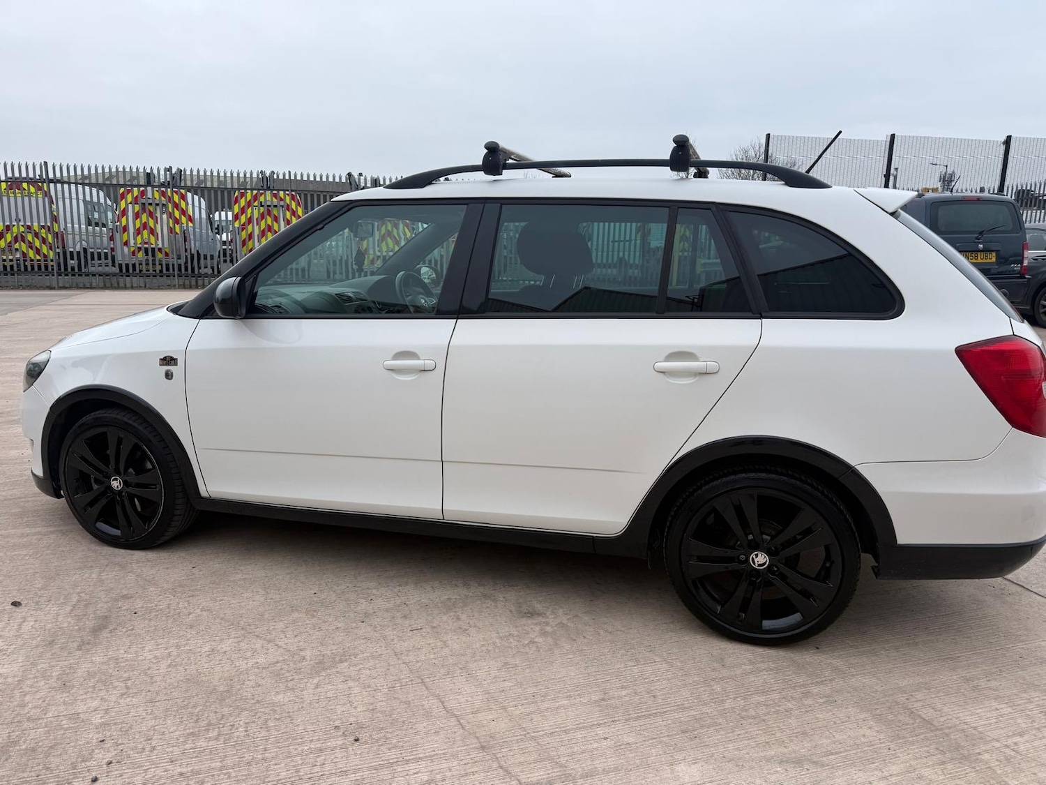 Used Skoda Fabia 2013 for sale - 77325302: Photo 9