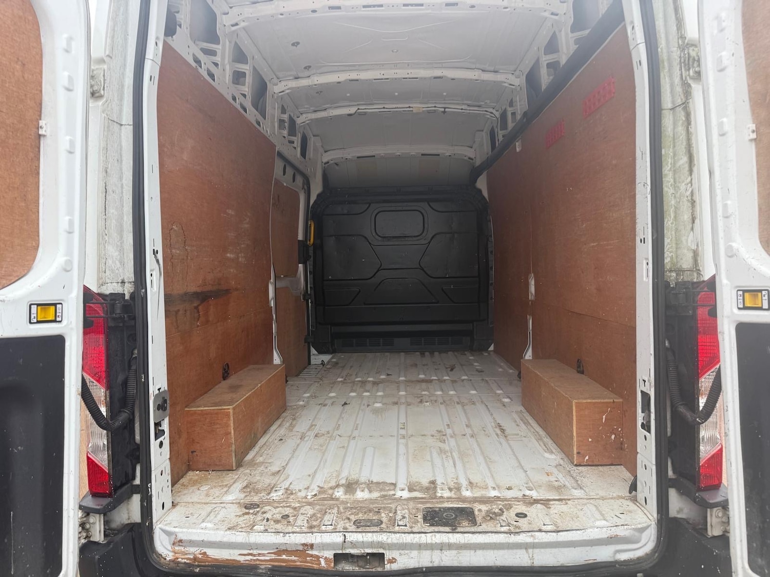 Used Ford Transit 2017 for sale - 76541173: Photo 16