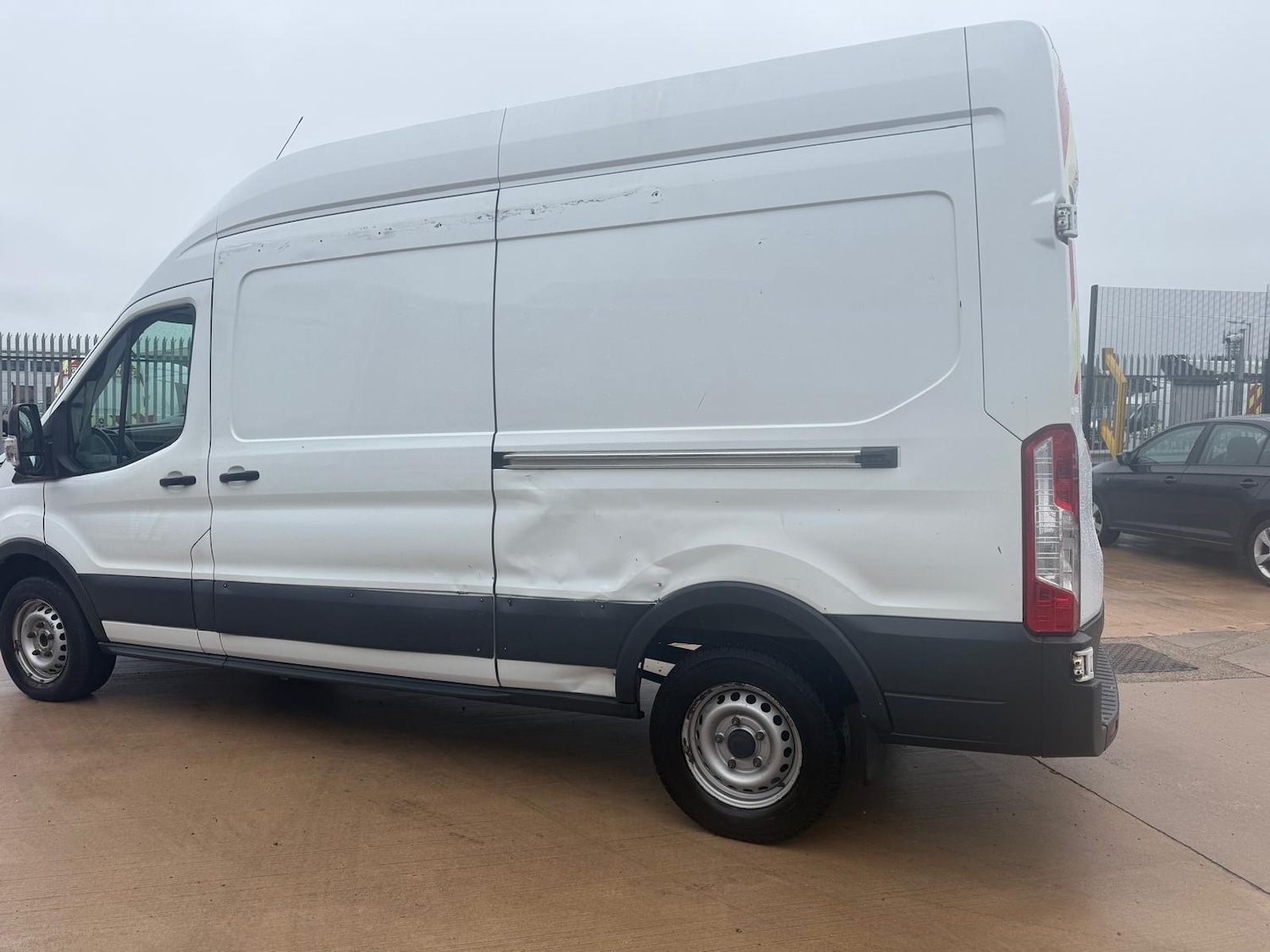 Used Ford Transit 2017 for sale - 76541173: Photo 9