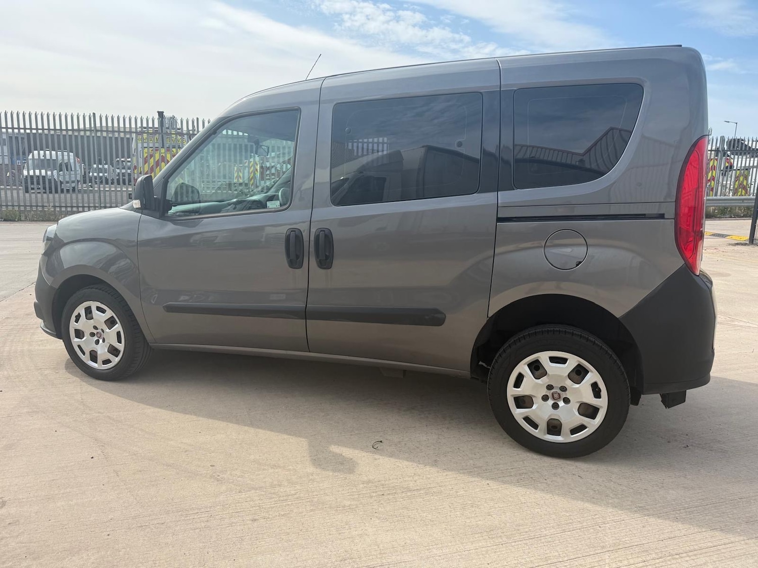 Used Fiat Doblo 2019 for sale - 76541505: Photo 10