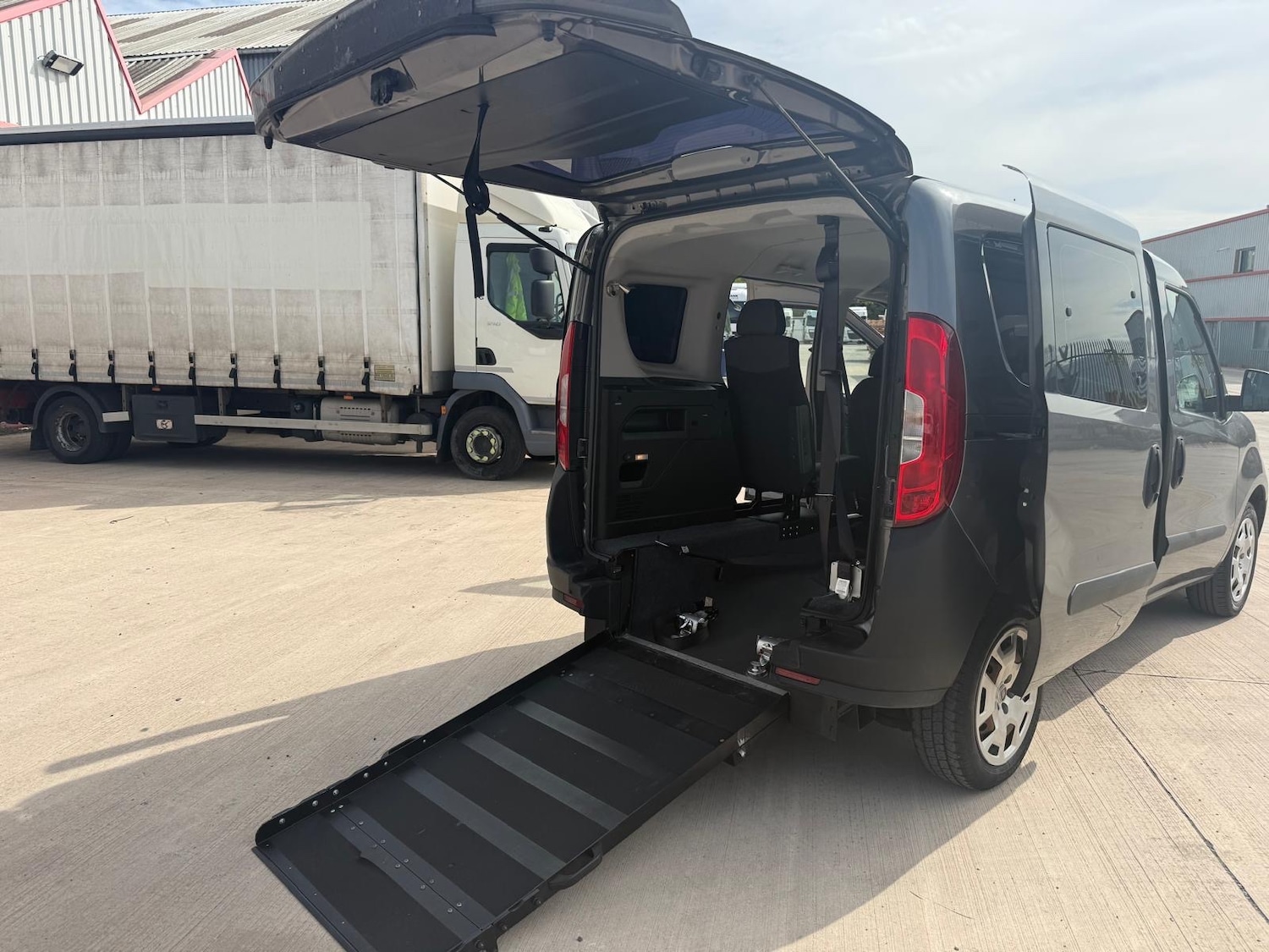 Used Fiat Doblo 2019 for sale - 76541505: Photo 23