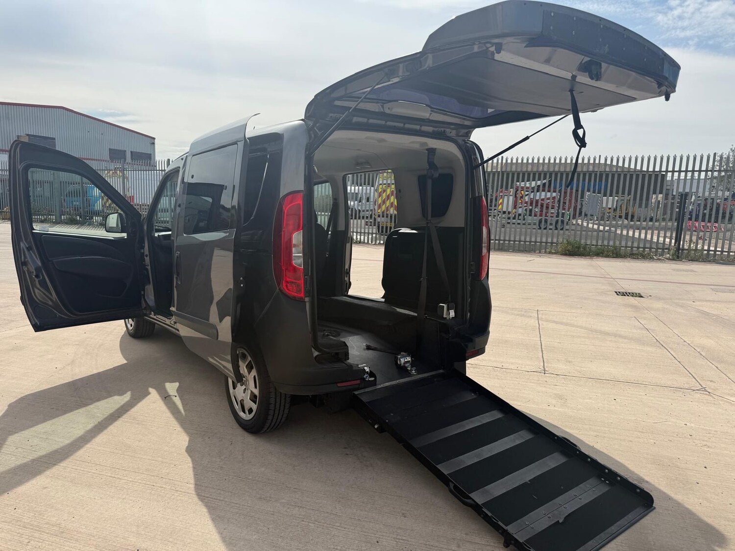 Used Fiat Doblo 2019 for sale - 76541505: Photo 24