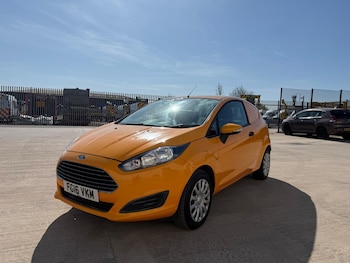 Used Ford Fiesta 2016 for sale - 75137886: Photo
