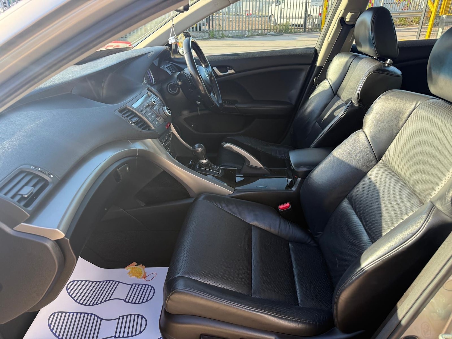 Used Honda Accord 2011 for sale - 76693064: Photo 16