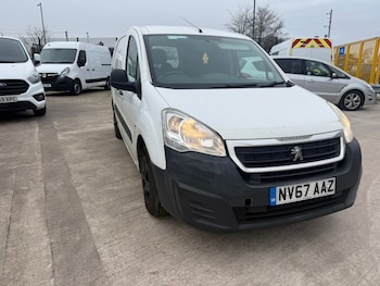 Used Peugeot Partner 2017 for sale - 78311224: Photo