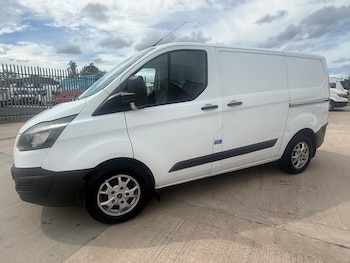 Used Ford Transit Custom 2017 for sale - 79547978: Photo