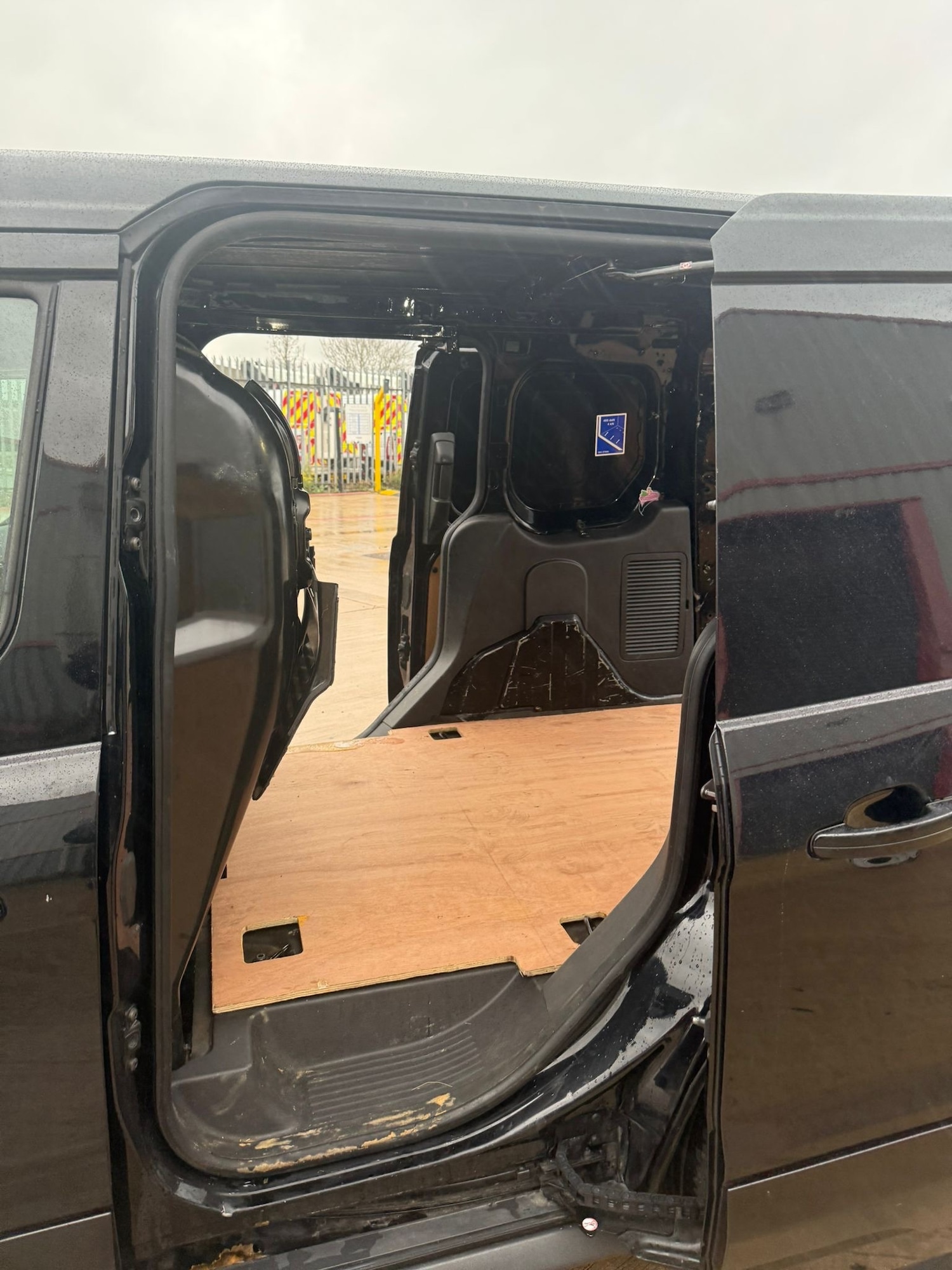 Used Ford Transit Connect 2016 for sale - 76541769: Photo 18