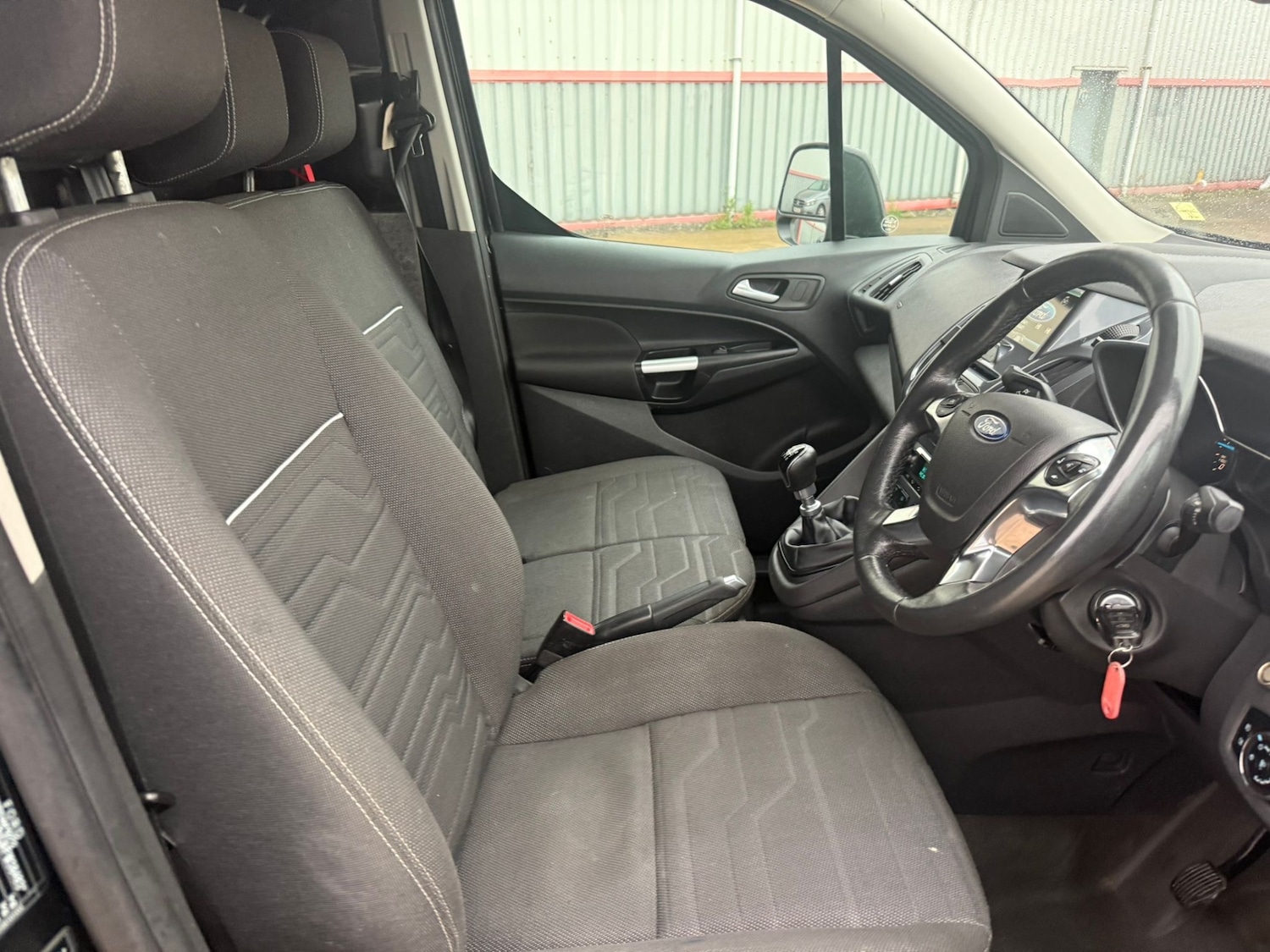 Used Ford Transit Connect 2016 for sale - 76541769: Photo 6