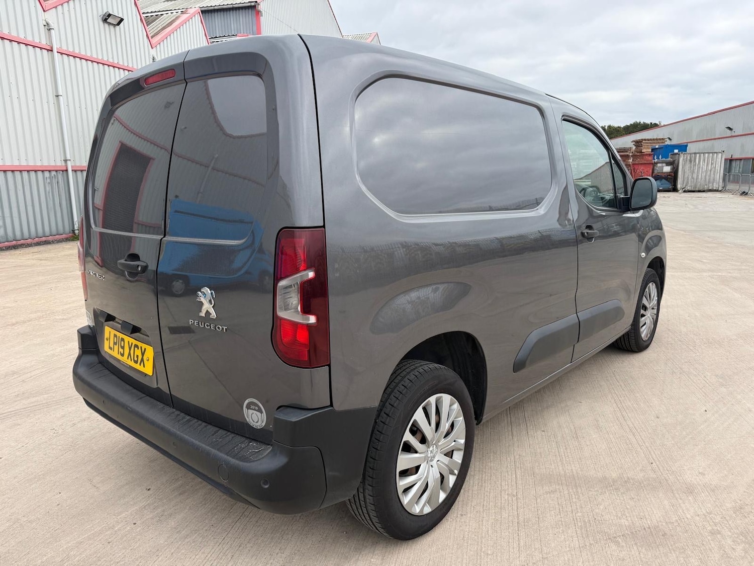 Used Peugeot Partner 2019 for sale - 76541366: Photo 14