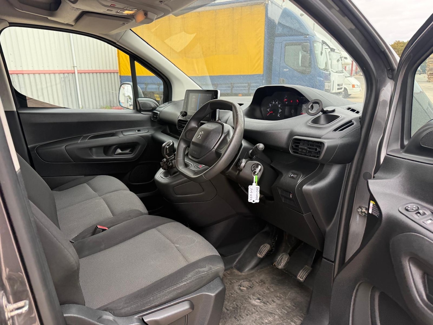 Used Peugeot Partner 2019 for sale - 76541366: Photo 18