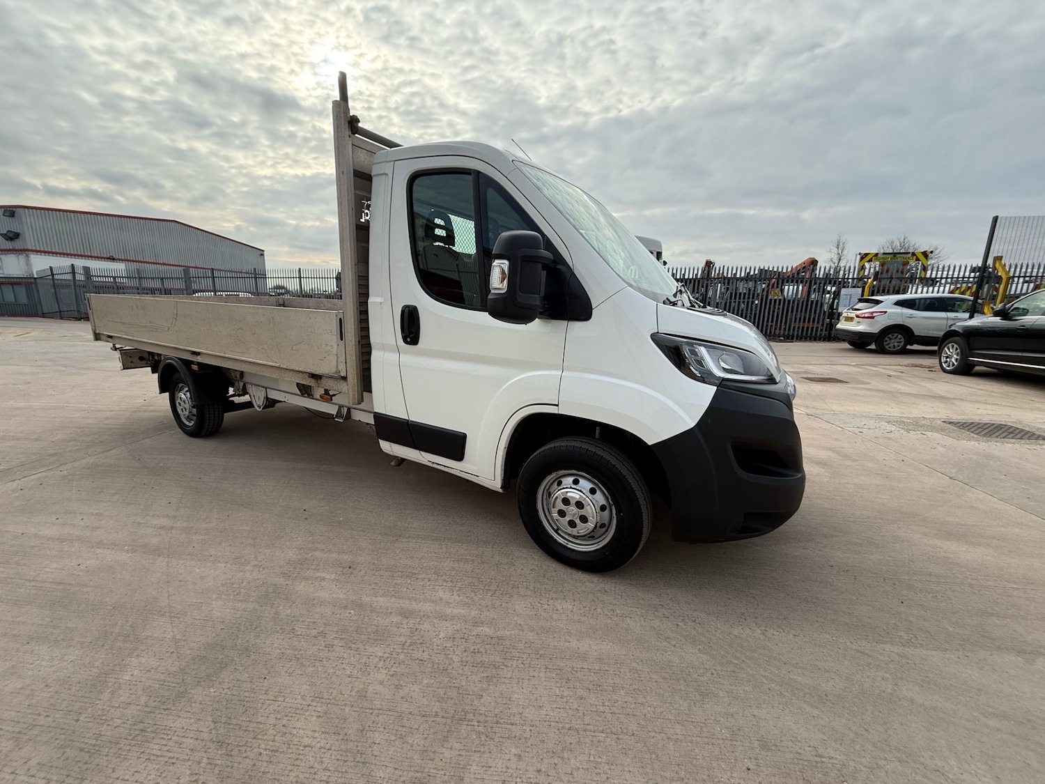 Used Peugeot Boxer 2018 for sale - 76541489: Photo 2