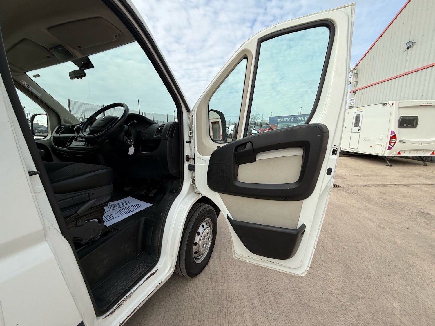 Used Peugeot Boxer 2018 for sale - 76541489: Photo 6