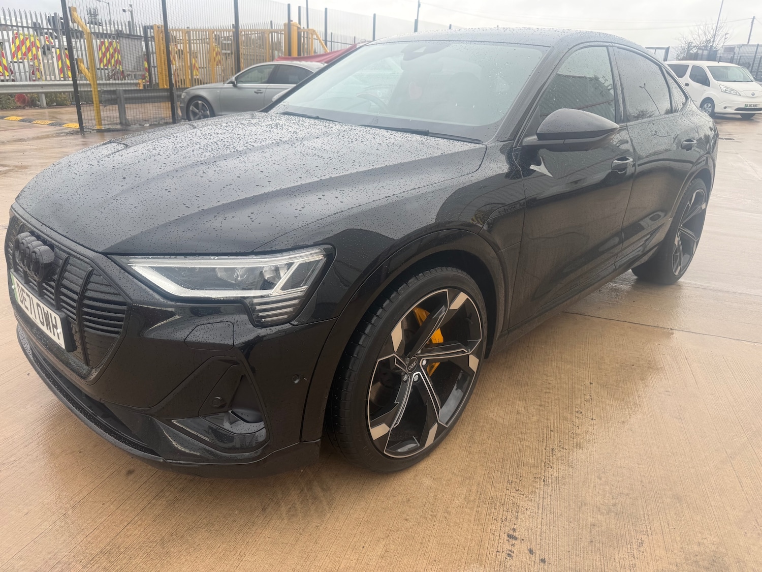 Used Audi e-tron 2021 for sale - 76693143: Photo 1