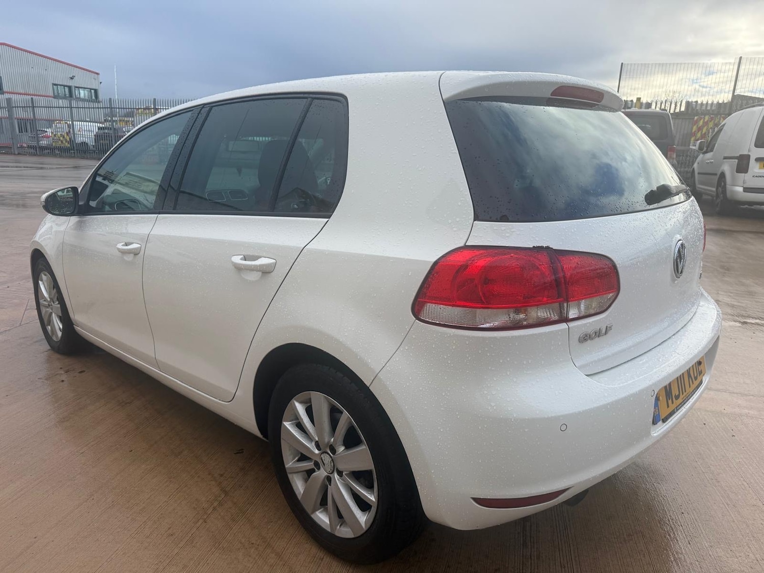 Used Volkswagen Golf 2011 for sale - 77233969: Photo 11