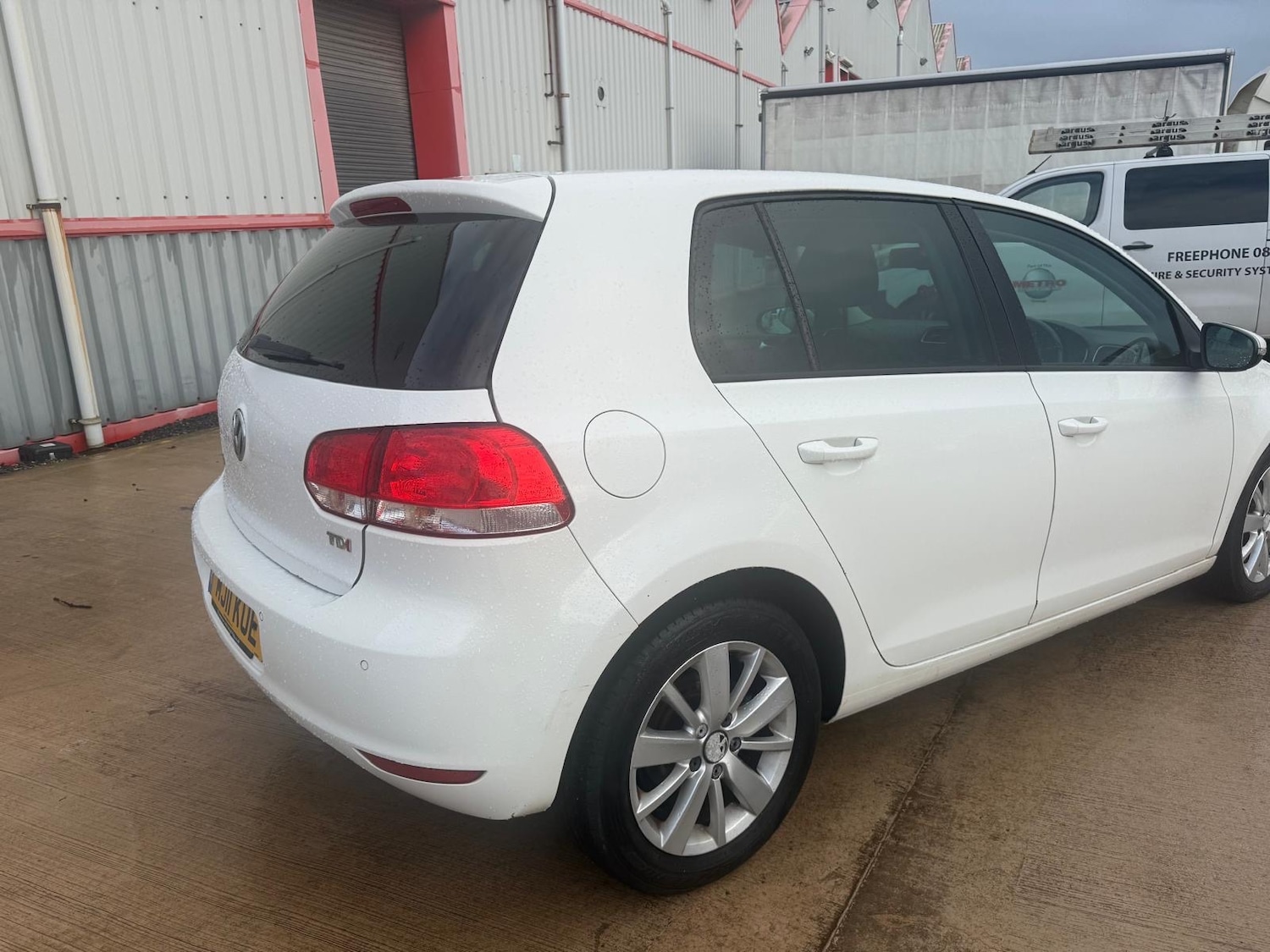 Used Volkswagen Golf 2011 for sale - 77233969: Photo 17