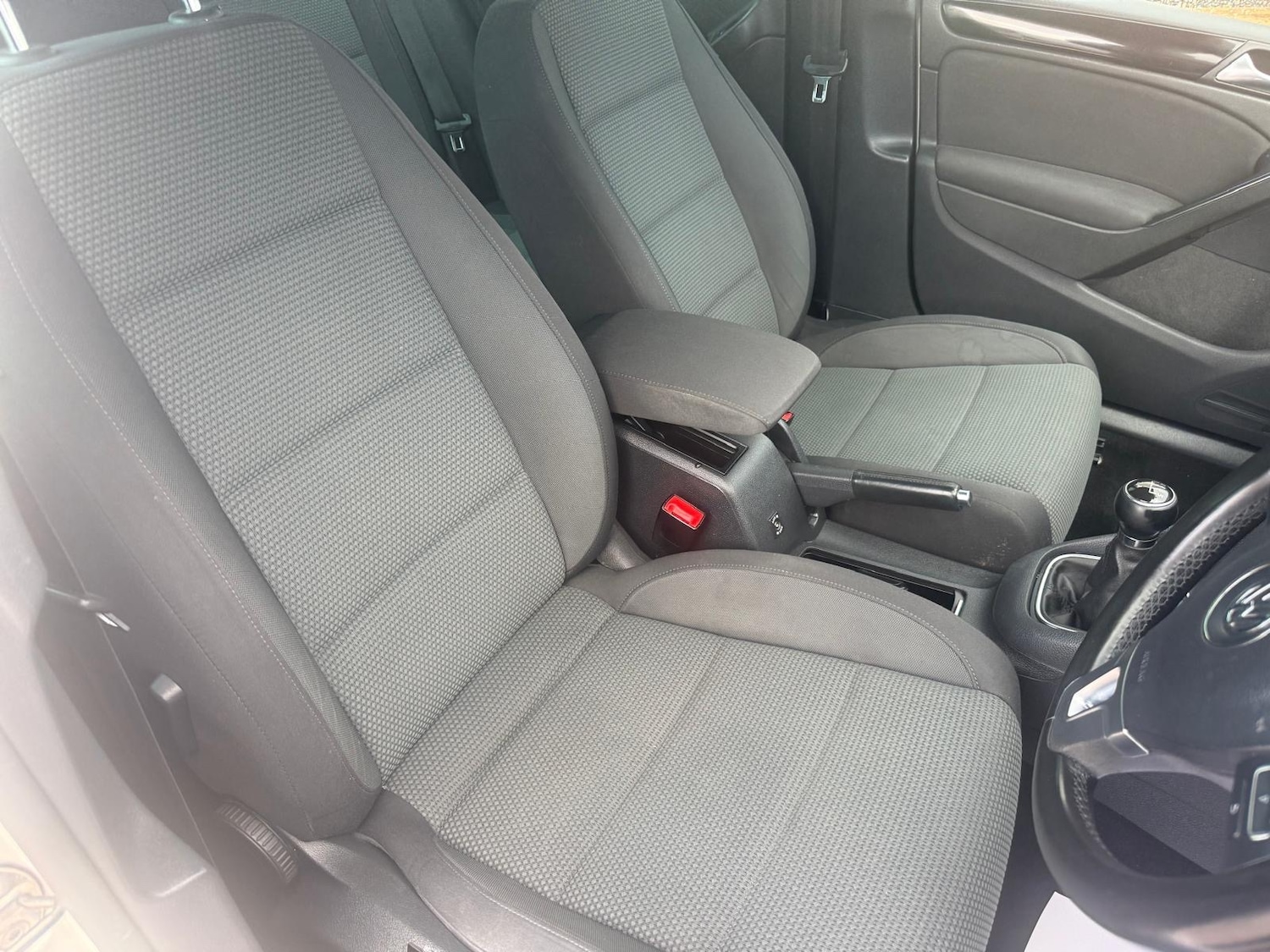 Used Volkswagen Golf 2011 for sale - 77233969: Photo 19