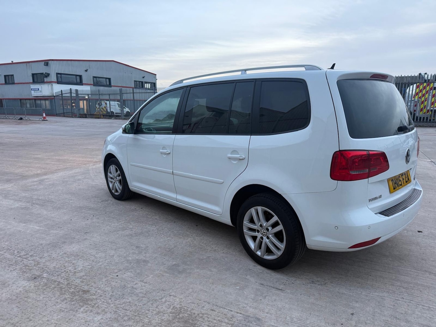 Used Volkswagen Touran 2015 for sale - 76940121: Photo 13
