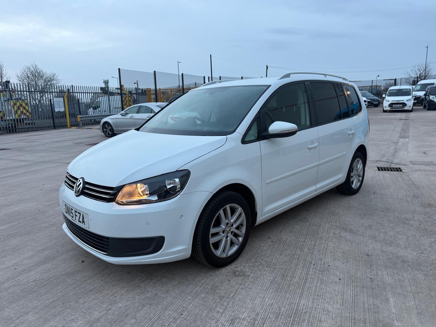 Used Volkswagen Touran 2015 for sale - 76940121: Photo 9