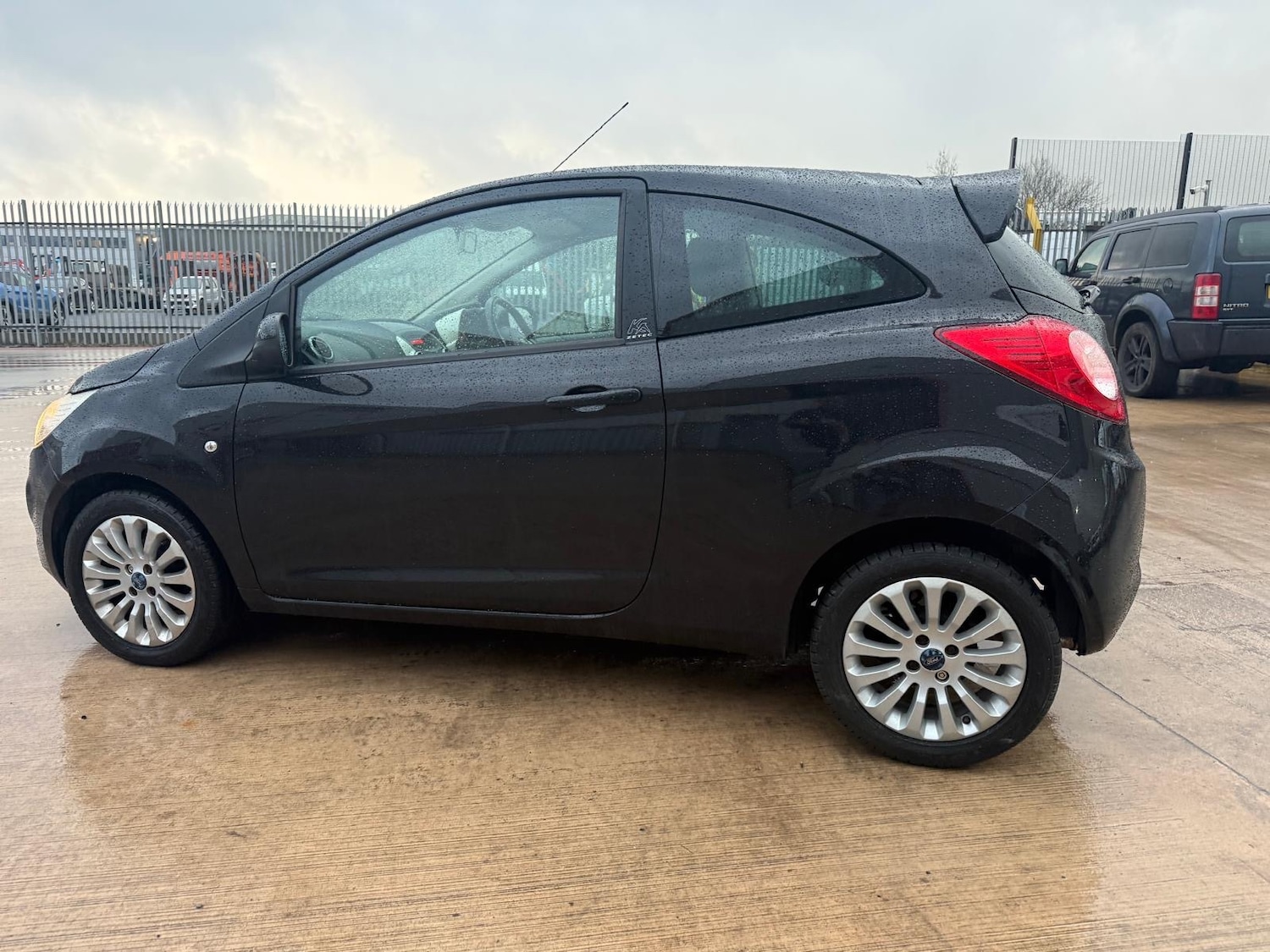 Used Ford Ka 2010 for sale - 77532324: Photo 11
