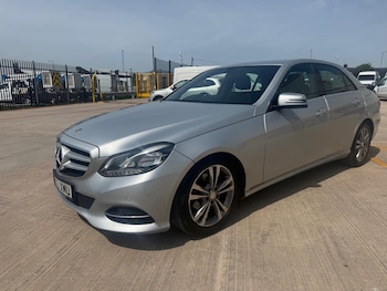 Used Mercedes-Benz E Class 2013 for sale - 78782816: Photo