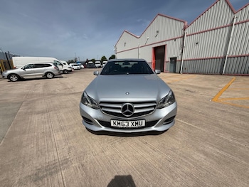 Used Mercedes-Benz E Class 2013 for sale - 78782816: Photo