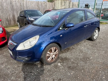 Used Vauxhall Corsa 2009 for sale - 77880140: Photo