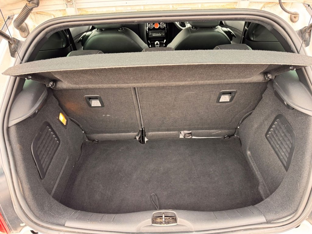 Used Citroen DS3 2012 for sale - 76068457: Photo 16