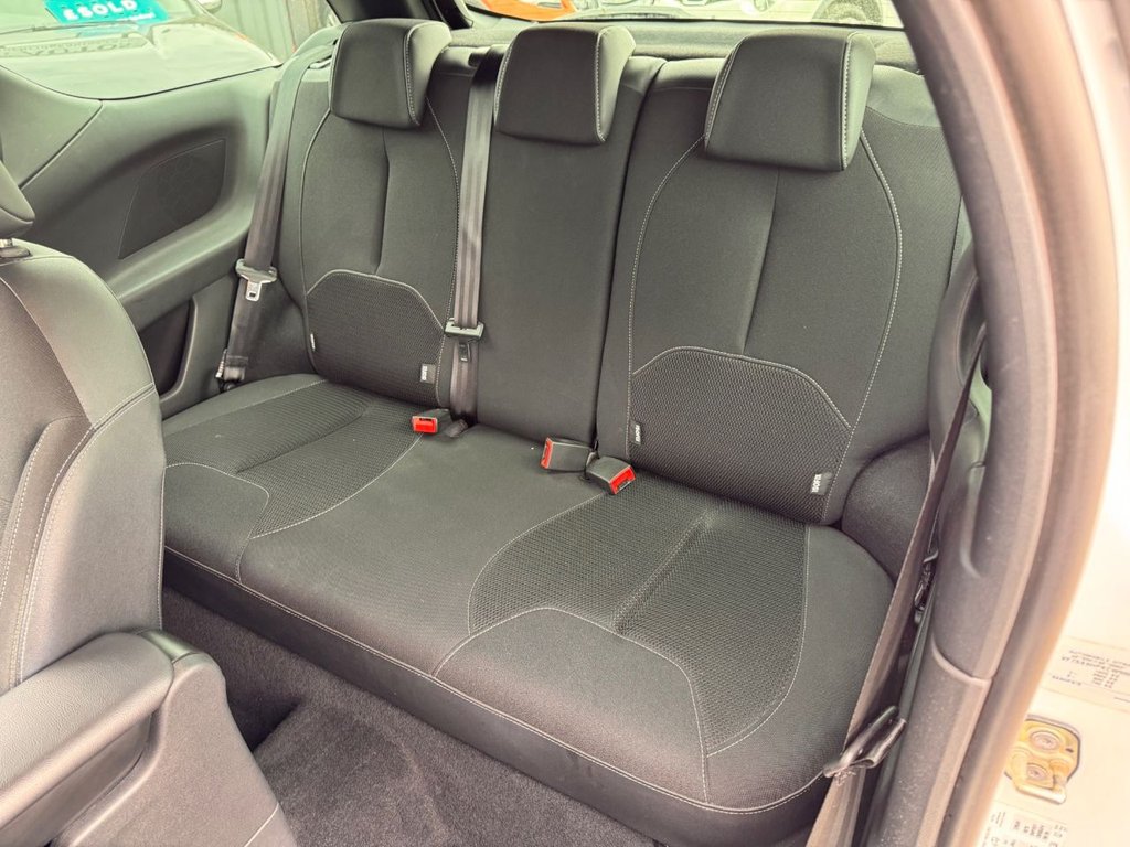 Used Citroen DS3 2012 for sale - 76068457: Photo 19