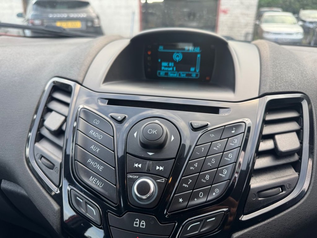 Used Ford Fiesta 2013 for sale - 75937375: Photo 10