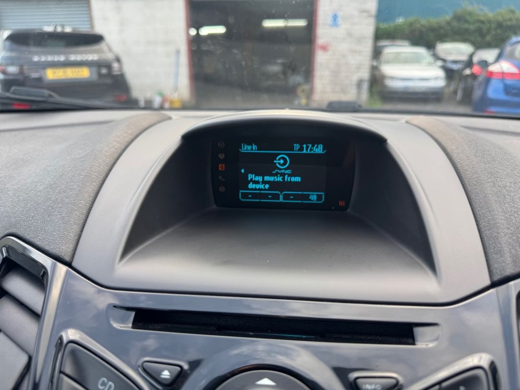 Used Ford Fiesta 2013 for sale - 75937375: Photo 11