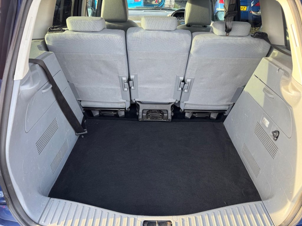 Used Ford C-Max 2008 for sale - 76934721: Photo 12