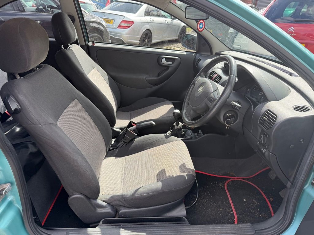 Used Vauxhall Corsa 2004 for sale - 78212909: Photo 10