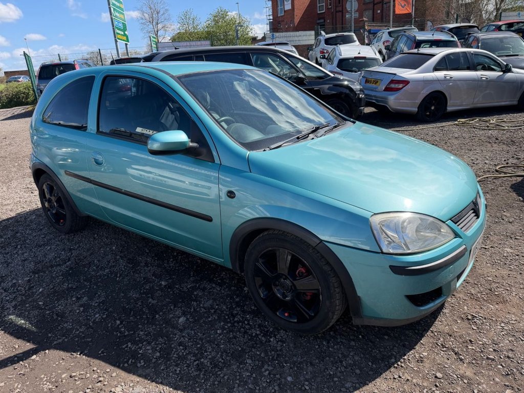 Used Vauxhall Corsa 2004 for sale - 78212909: Photo 3