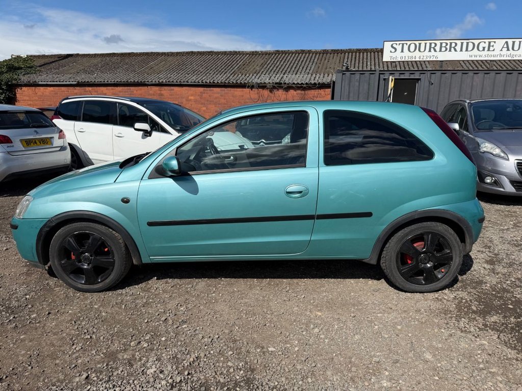 Used Vauxhall Corsa 2004 for sale - 78212909: Photo 9