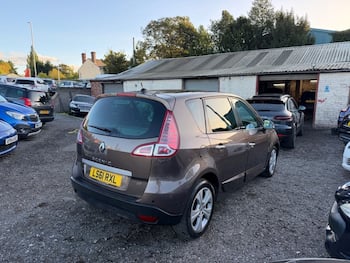 Used Renault Scenic 2011 for sale - 79856743: Photo