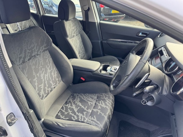 Used Peugeot 3008 2013 for sale - 76185391: Photo 11