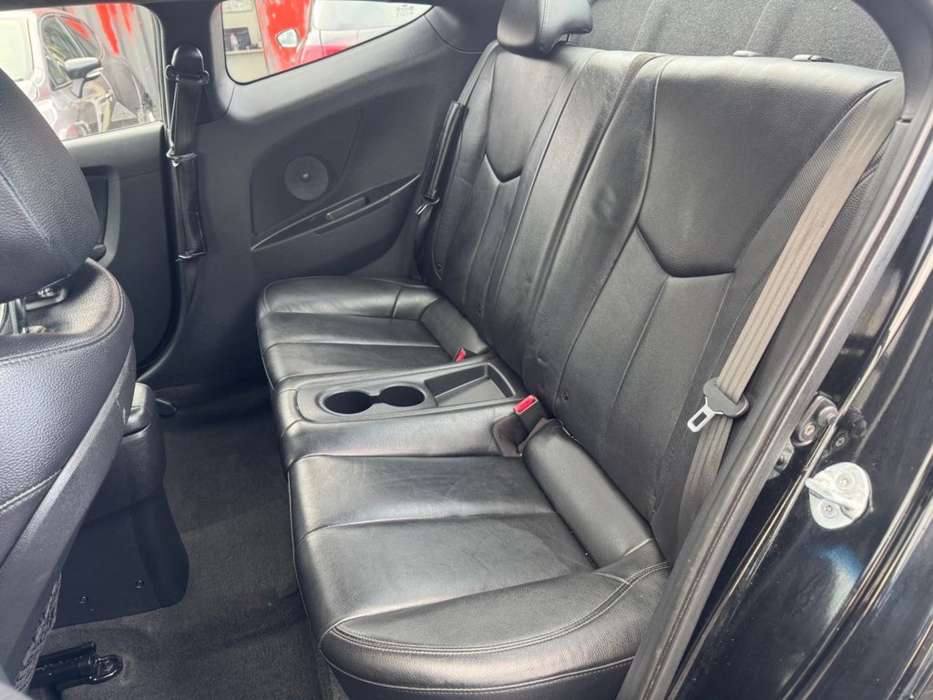 Used Hyundai Veloster 2013 for sale - 76848327: Photo 21