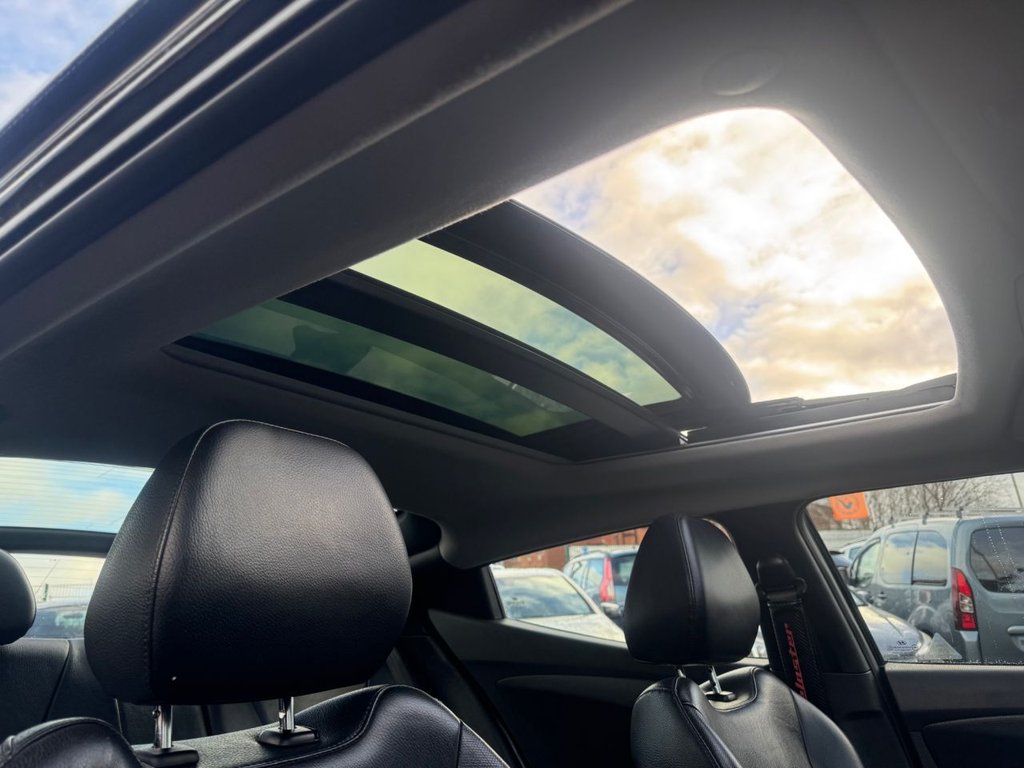 Used Hyundai Veloster 2013 for sale - 76848327: Photo 8