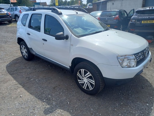Used Dacia Duster 2014 for sale - 75585794: Photo 2