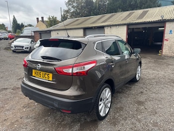 Used Nissan Qashqai 2015 for sale - 76010234: Photo 4